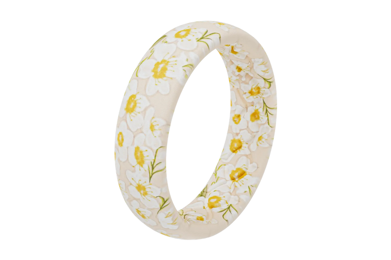 May Hawthorne + Lily of the Valley Thin Ring